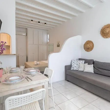 Tyrovoli Apartment *